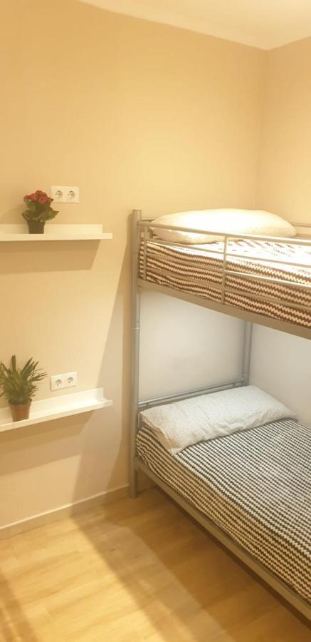 Traveller Host Albergue Madrid Exterior foto